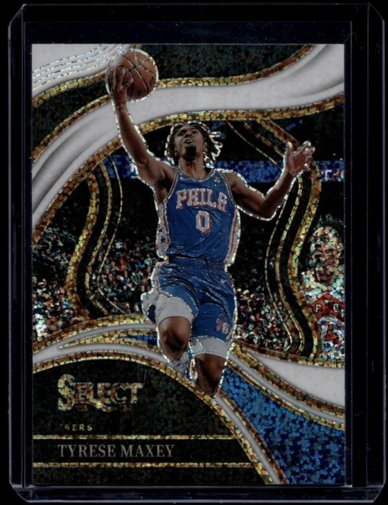 2023-24 Panini Select Basketball Tyrese Maxey #244 Courtside White Sparkle