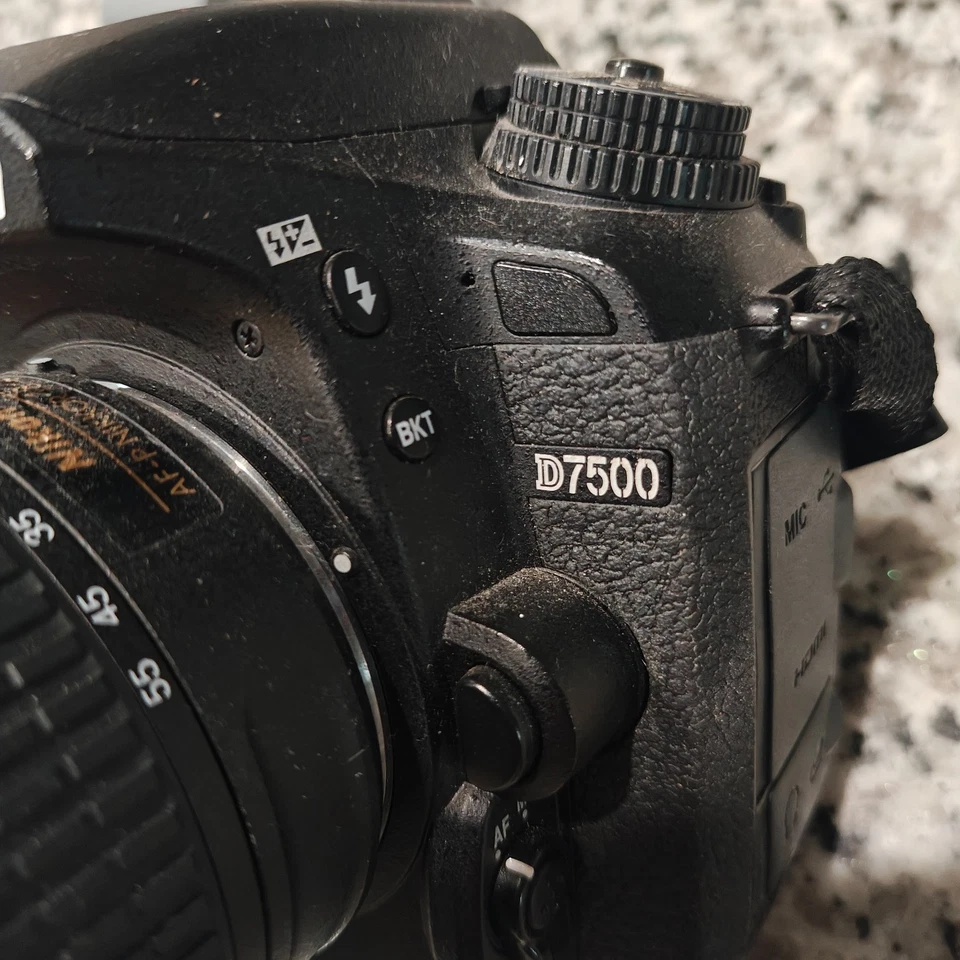 Cámara digital Nikon D7500 20,9 MP SLR con lente #456 Foto 3 de 4