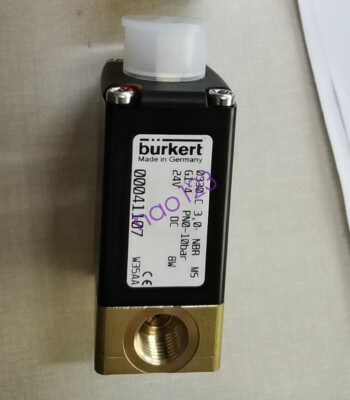 New BURKERT 0330 00041107 033000041107  SOLENOID VALVE  033000041107 DHL/FedEx#b