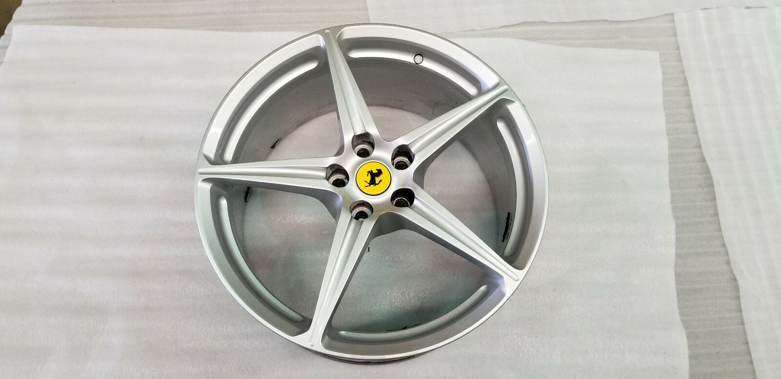 FERRARI 458 ITALIA COUPE SPIDER REAR WHEEL RIM OEM 255226