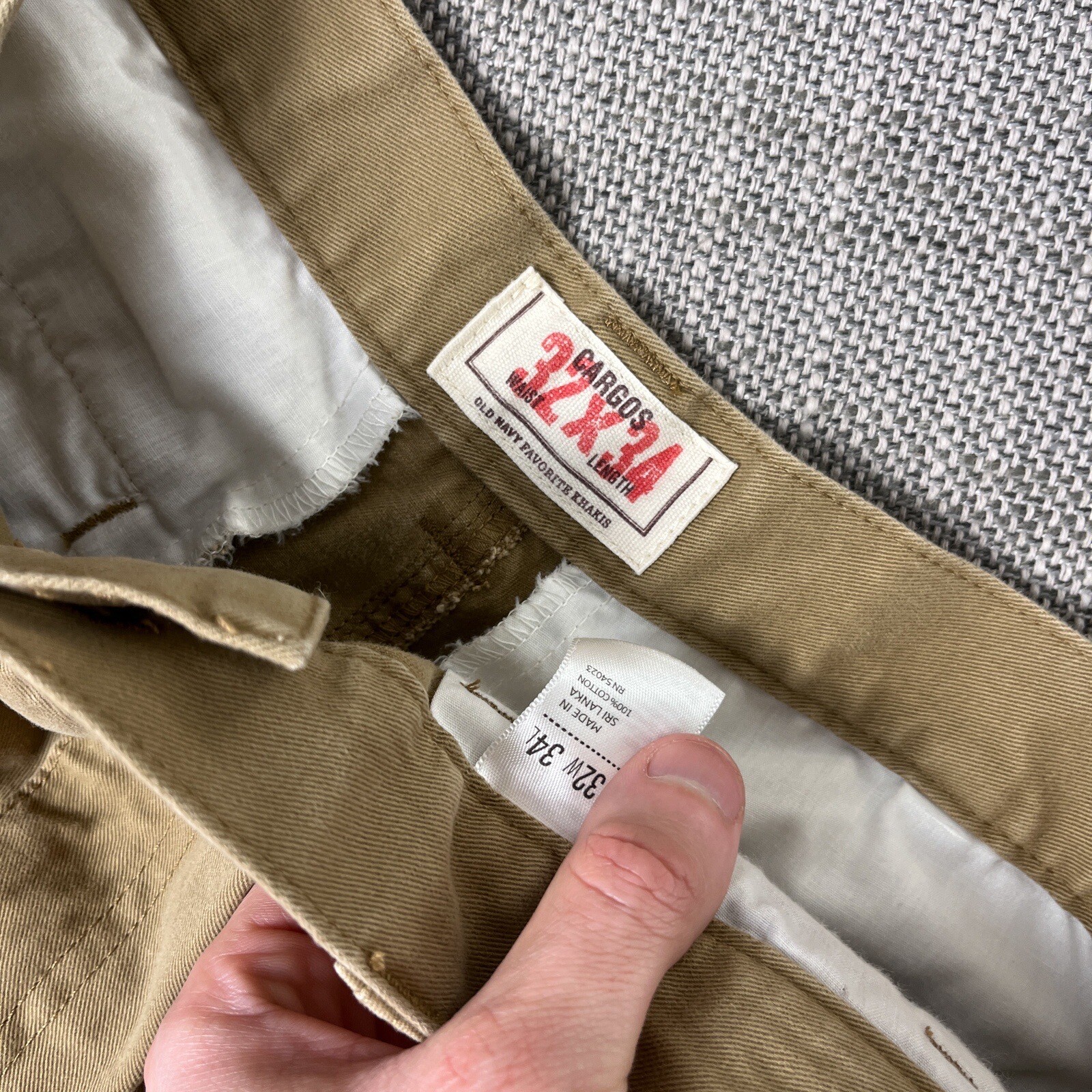 Y2K Old Navy Loose Baggy Cargo Pants Mens 33x33 Khaki Skater Grunge