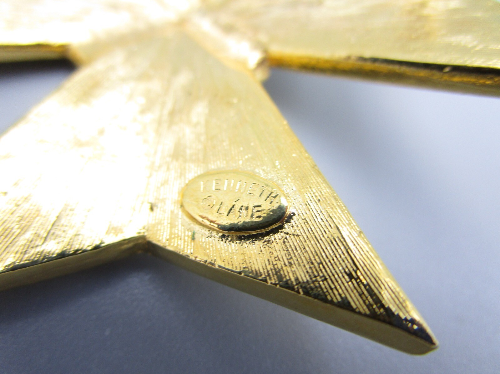 LOVELY VINTAGE KENNETH JAY LANE KJL GOLDTONE RHIN… - image 3