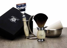 Badger Hair Shaving Brush 5 Blades Shaver Shaving Set for Men - Mens Gift Idea