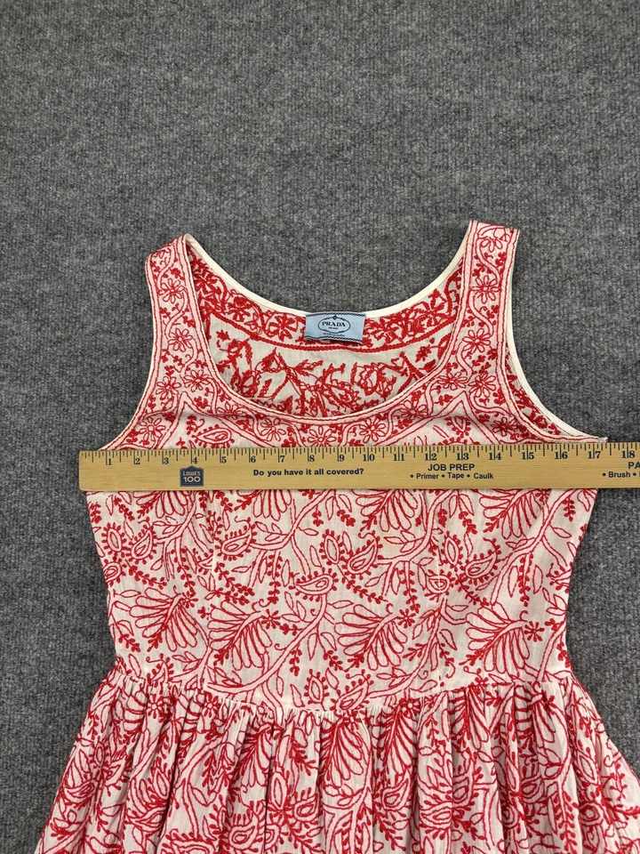 Vestido Prada para mujer IT 44 rojo marfil bordado floral sin mangas línea A cremallera lateral Foto 3 de 4