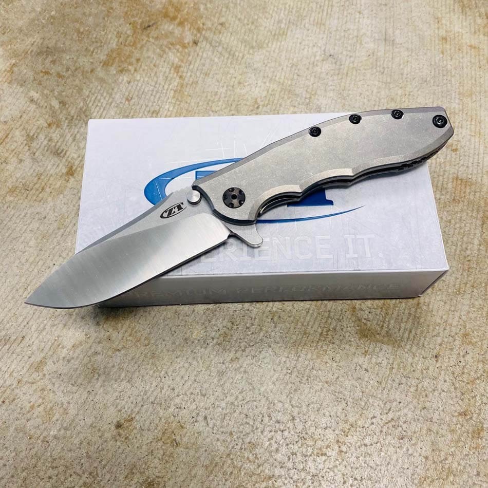 New Zero Tolerance Hinderer Slicer Pocket Knife Magnacut Titanium KVT ZT 0562TI