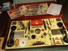 M&Auml;RKLIN  ELEX:  Gro&szlig;er Grundkasten 1053 aus den 1950er Jahren - komplett