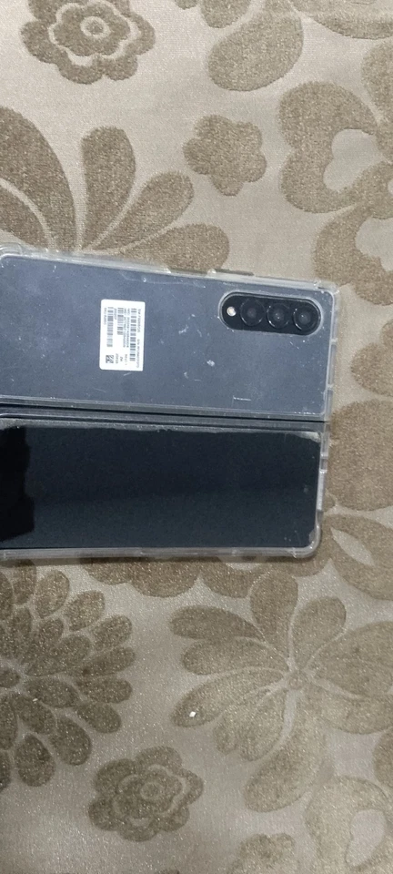 Samsung Galaxy Z Fold3 5G · 512GB, photo 3 sur 4