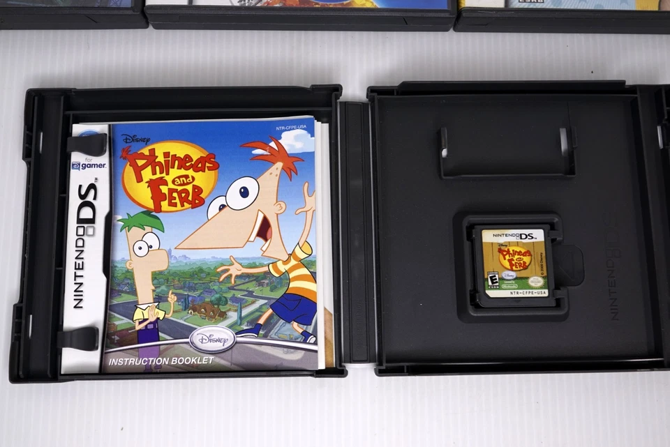 Nintendo DS Lot of 7 Games All CIB Club Penguin Phineas & Ferb Cooking Mama Cars - Image 3 of 4