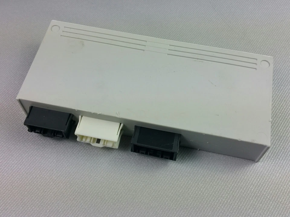 Centralina originale BMW Serie 5 7 X3 X4 F25 F26 F07 F01 F10 modulo funzione posteriore 7394649 - Immagine 3 di 3