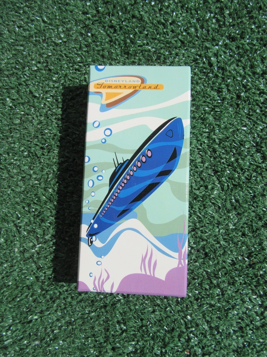 Brand New Disneyland Tomorrowland Submarine Voyage Wrist  display picture 2