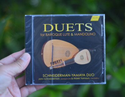 John Schneiderin Hideki Yamaya  CD Duets Baroque Lute Mandolino 2021 Hanssler