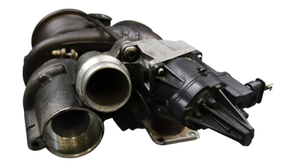Турбонагнетатель двигателя 13–16 BMW 320i XDRIVE с оригинальным коллектором 4947714010 - Изображение 4 из 4