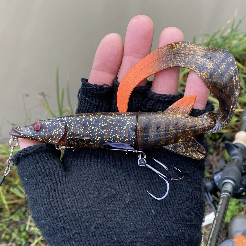 Savage Gear Christmas Fishing Lure Bundle!! Pike/Perch/Chub - Image 3 of 4