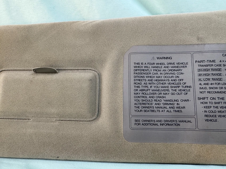 Комплект солнцезащитных козырьков 92-97 Isuzu Trooper/Acura SLX пара для левого и правого водителя и пассажира - Изображение 4 из 4