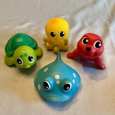 CRAYOLA BATH SQUIRTERS ASSORTED 4 PIECES ANIMAL SQUIRT TOYS
