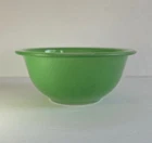Vtg PYREX Mixing Bowl #322 Bright Emerald Green Glass Clear Bottom 1L 1980s