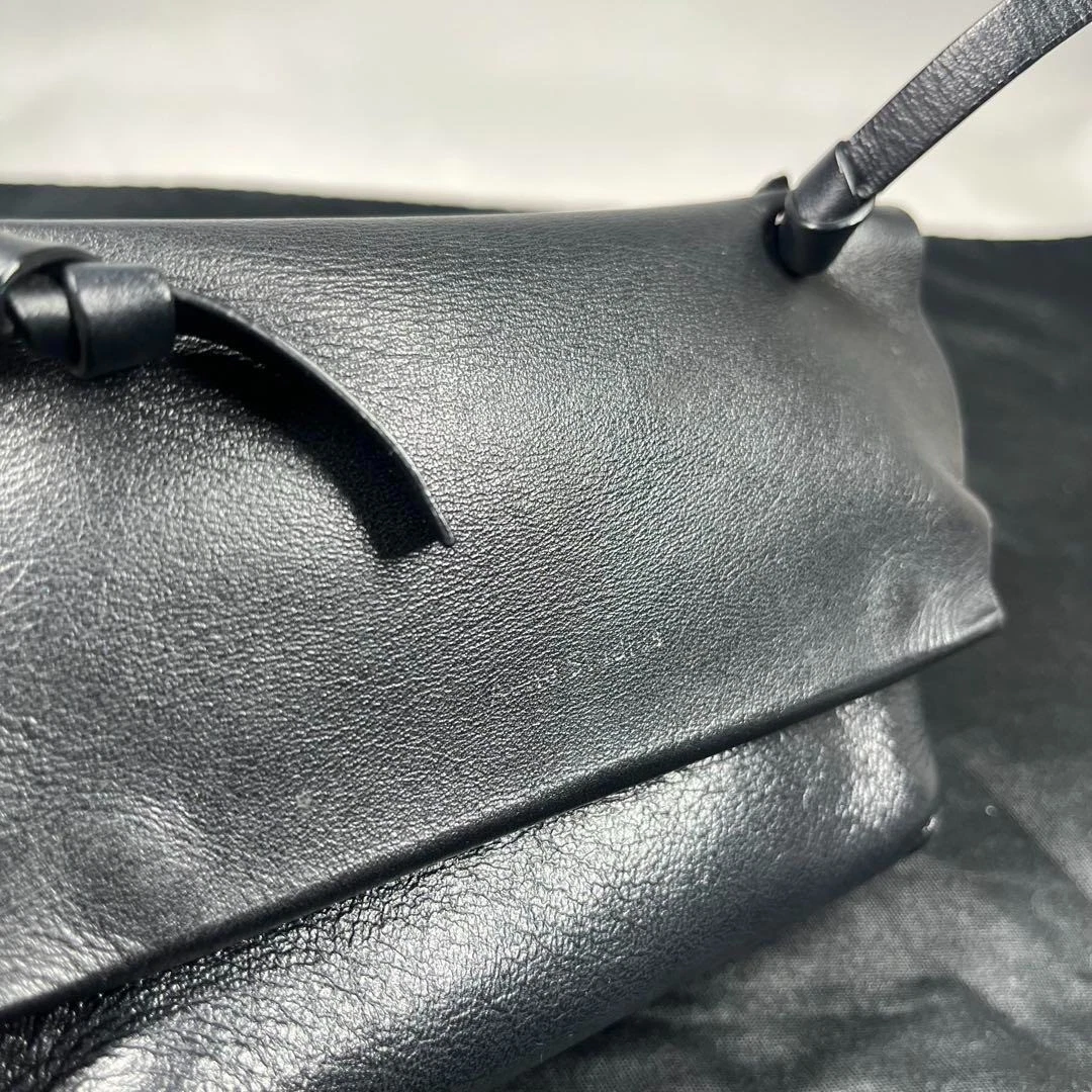 ACNE STUDIOS Mini borsa a tracolla in pelle nera autentica
