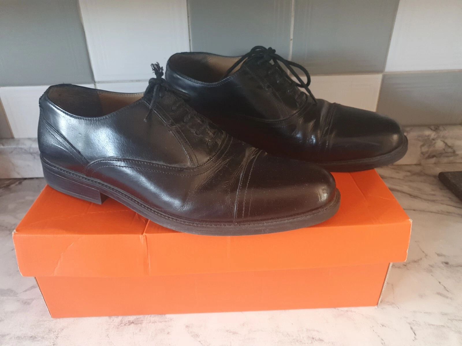 Scarpe formali Clarks extra larghe da uomo in pelle nera taglia 10