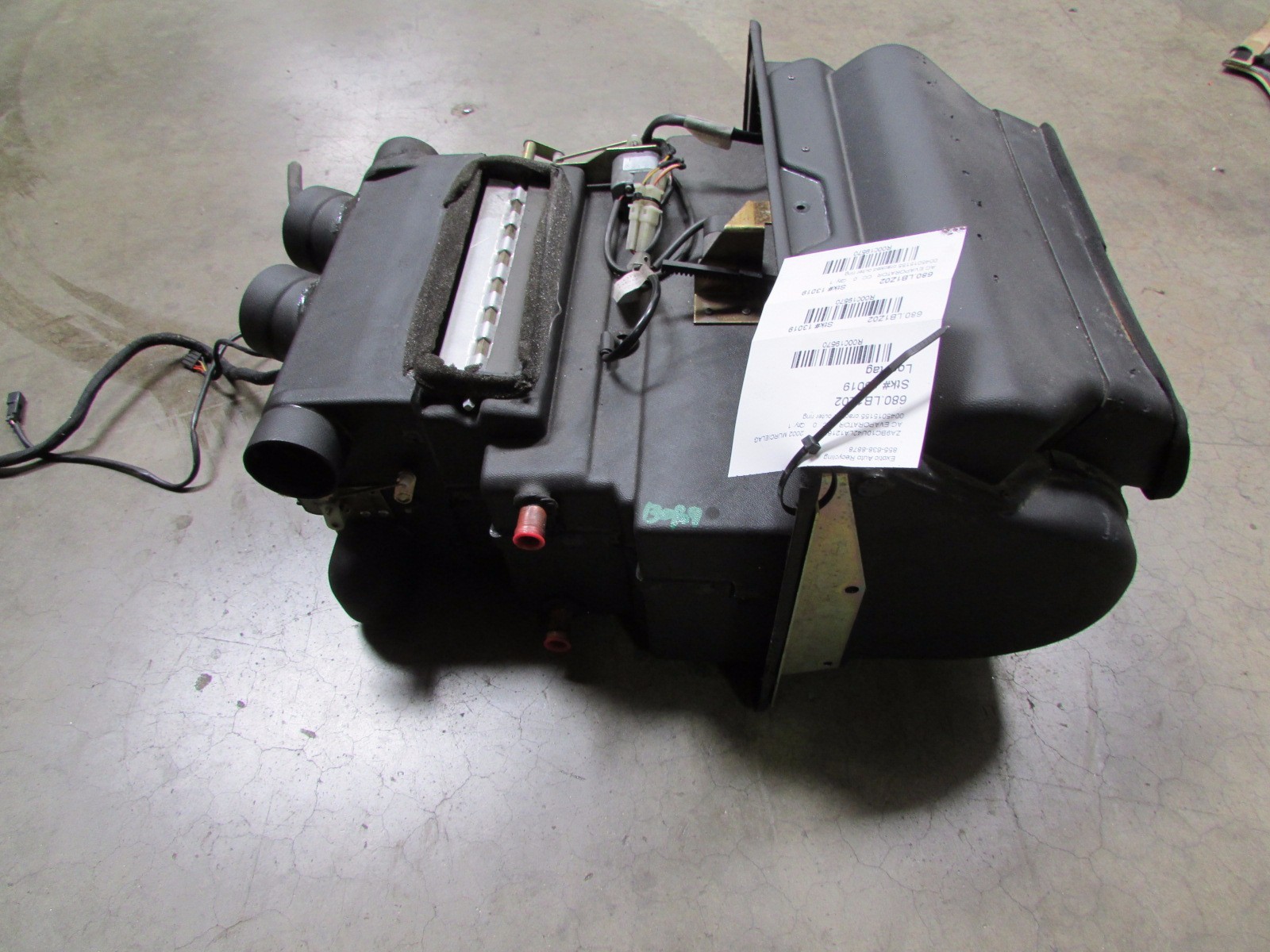 Lamborghini Murcielago, A/C Evaporator, Cracked Outer Ring, Used, P/N 0045015155