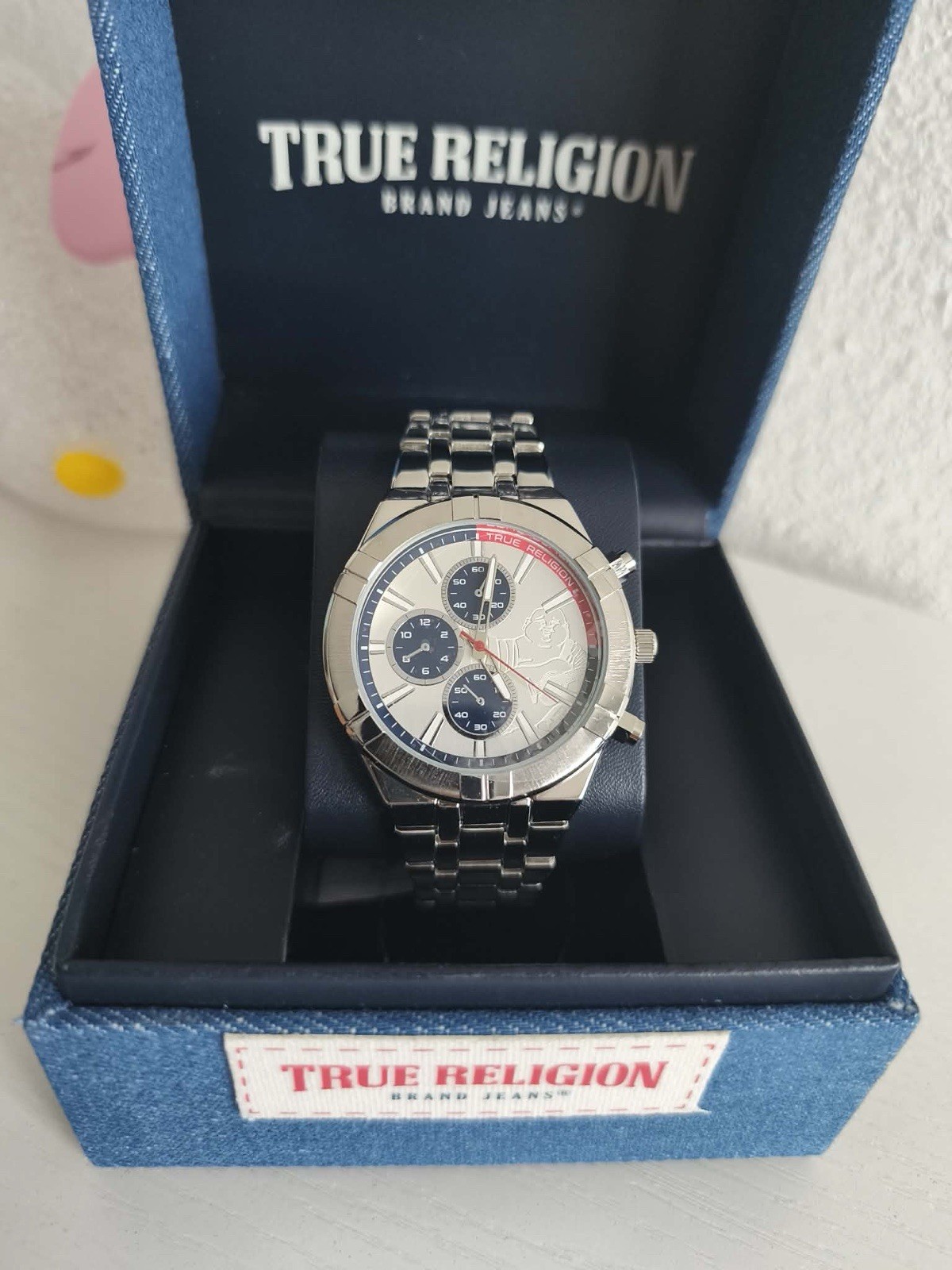 True Religion Men's Chronograph Wristwatch Silver Metal Bracelet Original Box