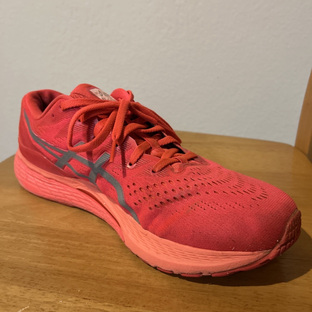 ASICS GEL-Kayano 28 Lite-Show Flash Red 2022 - 1011B341-700 Sz 10 Running shoes ASICS GEL-KAYANO 28 LITE-SHOW - Top4Running.com main image 2