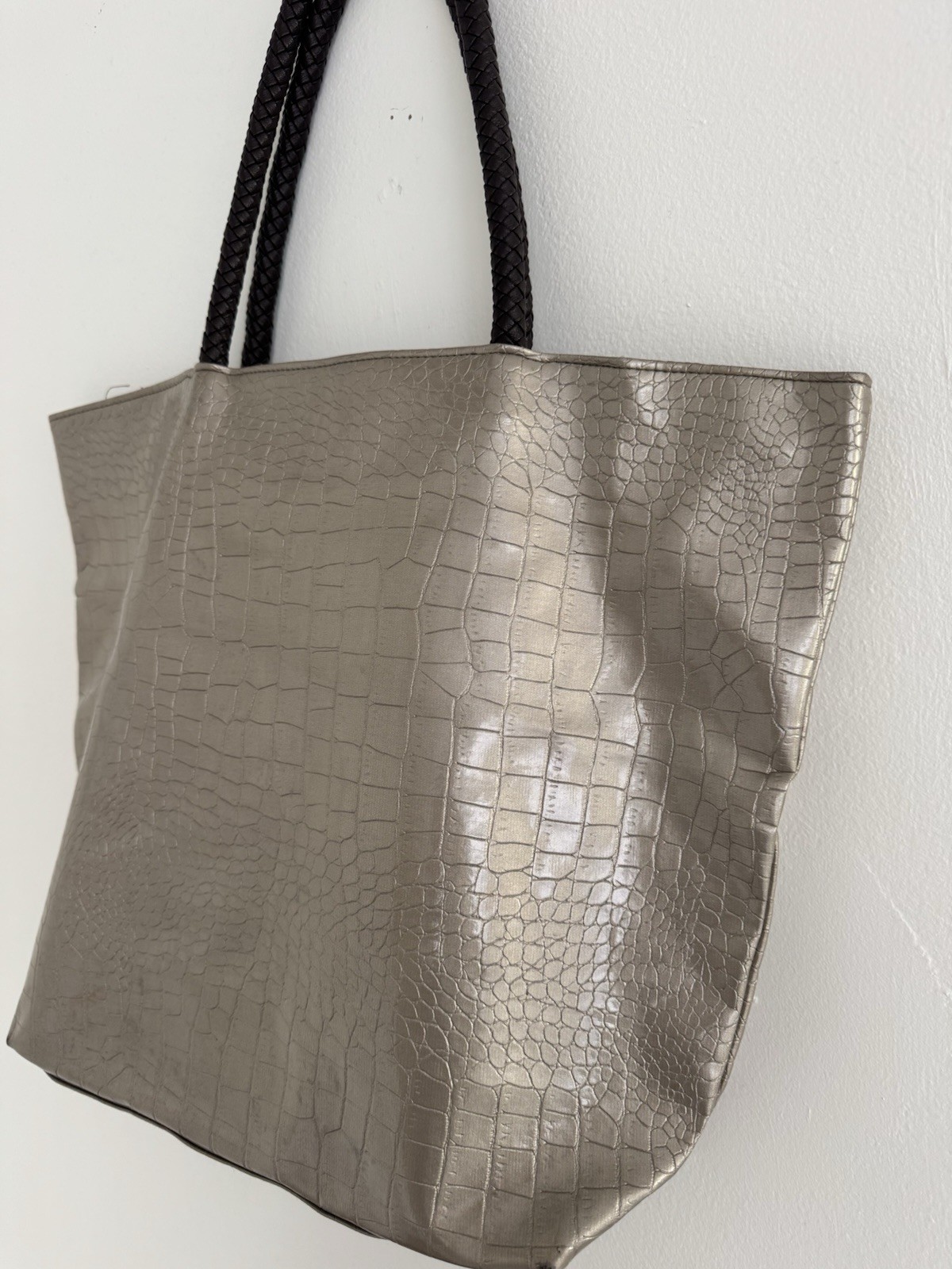 Neiman Marcus Silver Metallic Tote Python Snakesk… - image 5