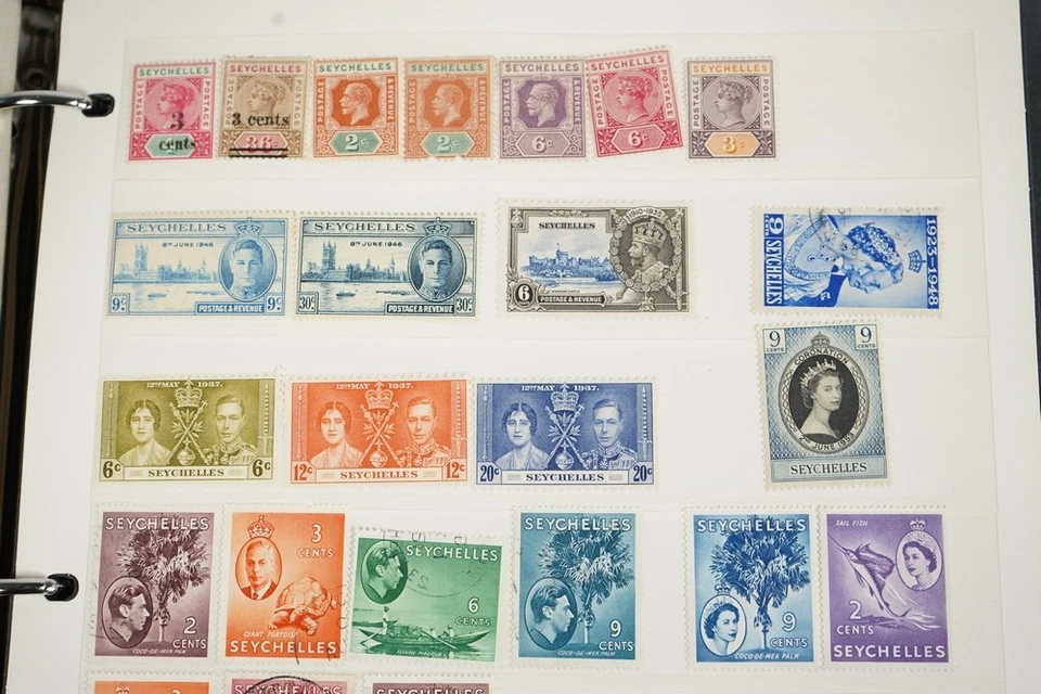 BRITISH COMMONWEALTH COLLECTION OF 1,900+ STAMPS MINT & USED IN ALBUM - Image 4 of 4