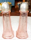 Pink Anchor Hocking Mayfair Open Rose Depression Glass Salt & Pepper Shaker Set