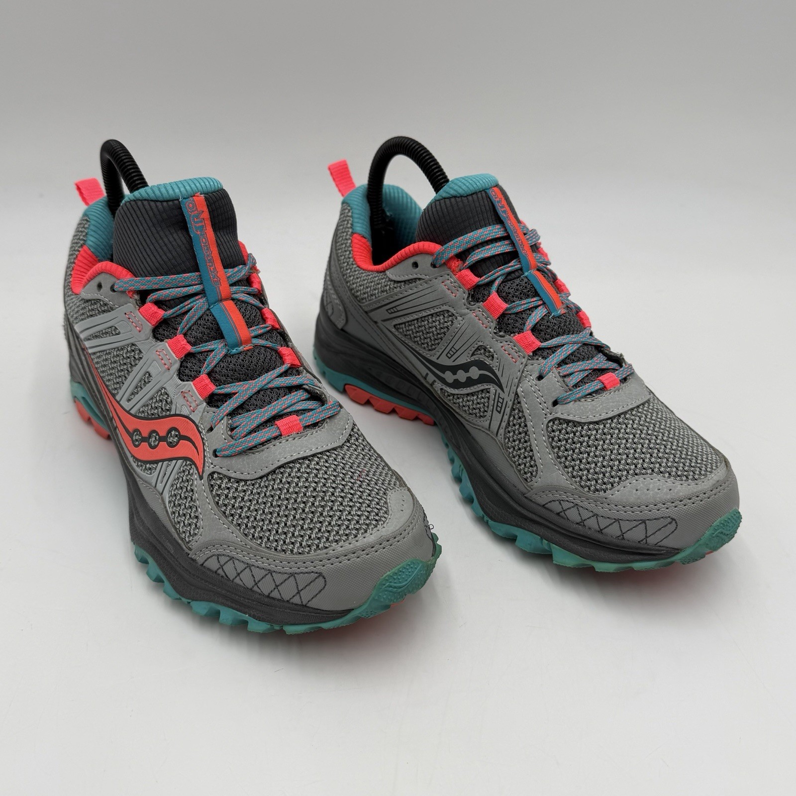 Saucony Excursion TR10 Womens Size 8 Running Shoes Sneakers S15301-1 Gray thumbnail 2