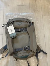 Osprey Metro 24 Day Commute Travel Laptop Hiking Backpack Tan Day Pack