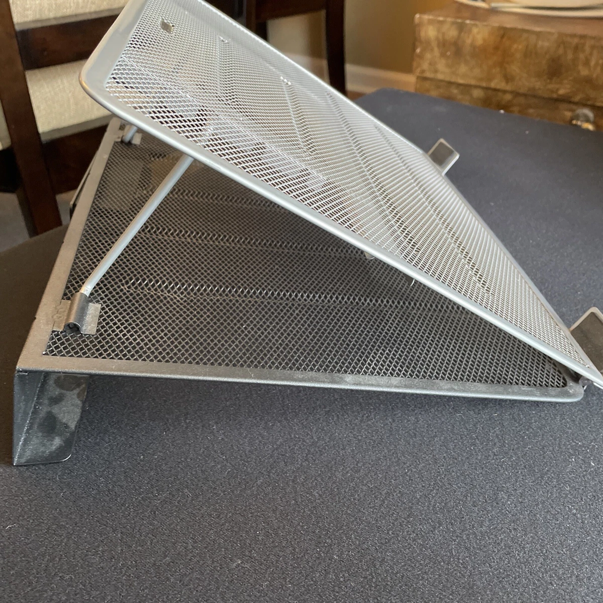 Rubbermaid Rolodex Adjustable Laptop Stand Riser Aluminum Mesh 13