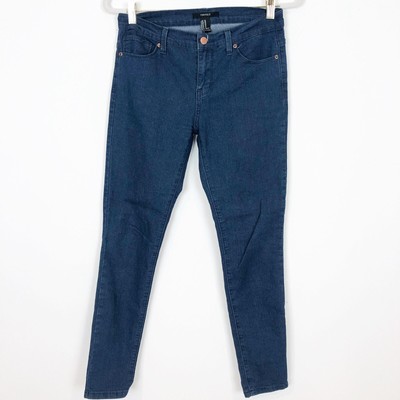 FOREVER 21 DARK DENIM SKINNY JEANS 