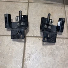 Roadmaster 222 Disconnects-Rockguard RM 4000-1  Adapters w/EZ Hook Cable Plates