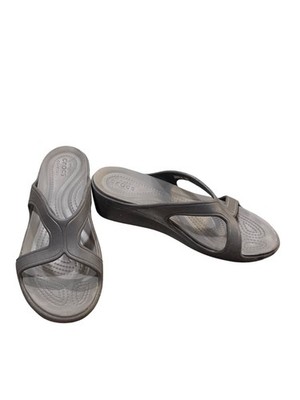 Crocs Dual Comfort wms black faux leather open toe sandals sz 8 SKU 10-092