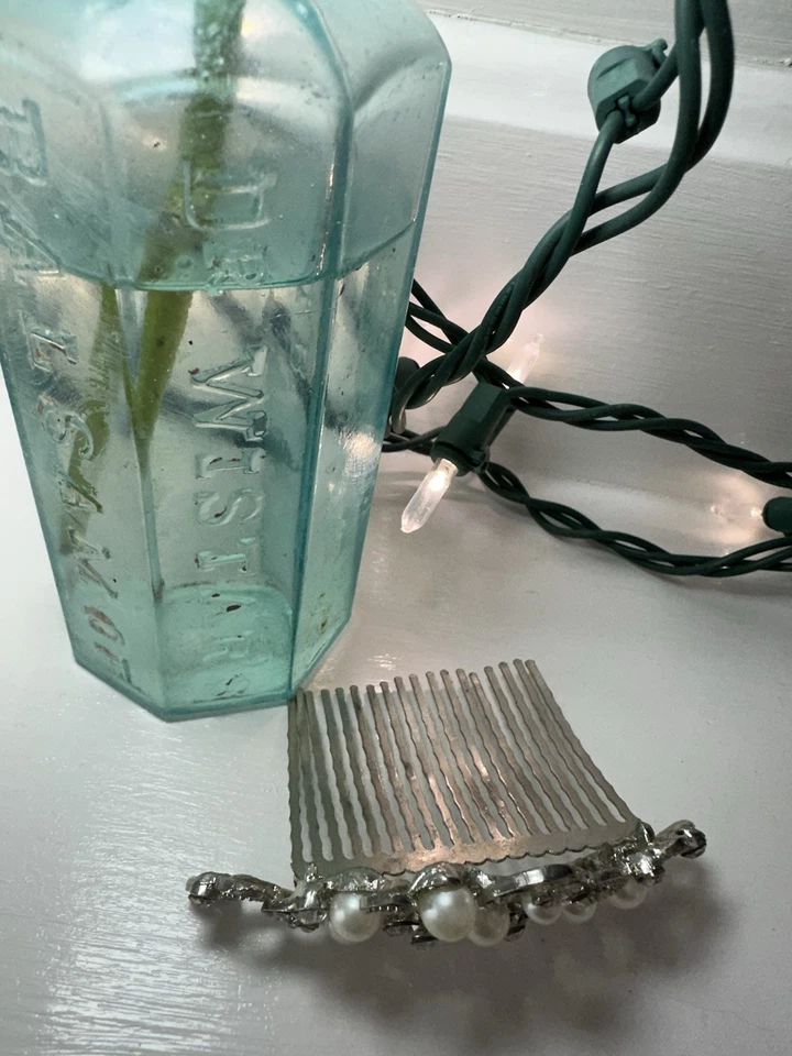 Жемчуг и прозрачные стразы свадебный гребень - Изображение 3 из 4