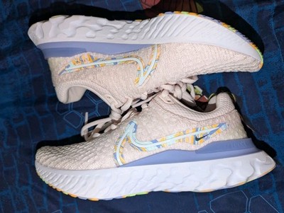 Nike Women's Size 5.5 React Infinity Run Flyknit 3 Running Shoes DO9477-600