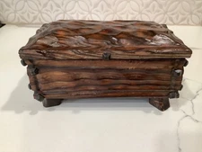 Vintage Folk/Tramp Art Wood Trinket Box Chest Spoon Carved, No Nail, Wood Pins