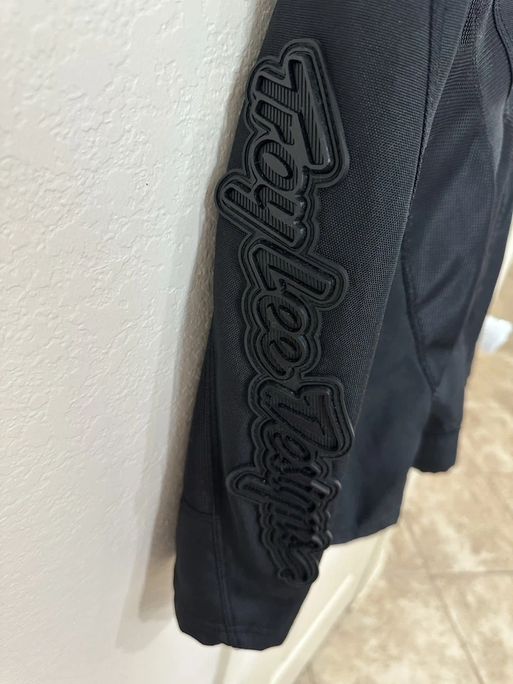 Troy Lee Designs Moto Shorts Mens 28 Black Mountain Bike BMX DH MTB Adjustable - Image 3 of 4