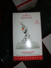 Hallmark 2016 Disney Frozen Olaf Peekbuster Ornament