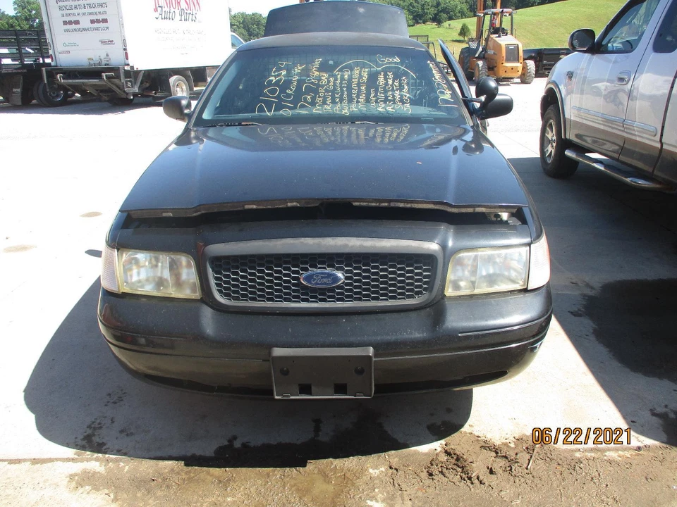 Compressor AC usado serve para: 2001 Ford Crown victoria grau A - Imagem 4 de 4