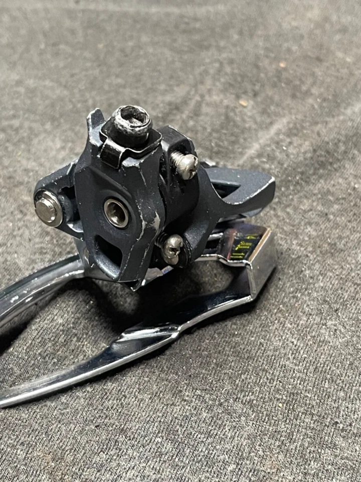 SRAM X7 2 x 10 Front Derailleur S3 Mount Dual Pull - Image 2 of 4