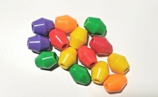 25 PAK COLORFUL HARD PLASTIC DIAMOND BARREL BEADS PARROT BIRD TOY PARTS CRAFTS