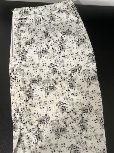 Willi Smith Pencil Skirt Size 4 White Grey Black Details W/ Slit Comfort - Picture 5 of 6