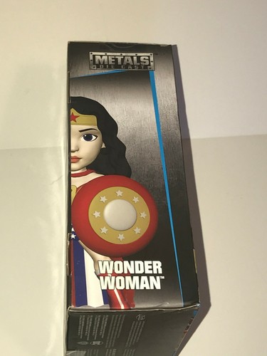 Wonder Woman Metals Die Cast Jada Toys DC Comics M378 6 pulgadas 2016 nuevo en caja - Imagen 3 de 6