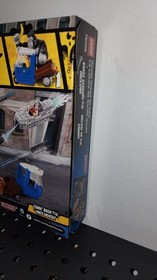 Brand New Sealed LEGO DC Super Heroes Gorilla Grodd goes Bananas 76026