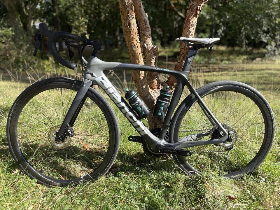 Bianchi Oltre XR3, photo 2 of 5
