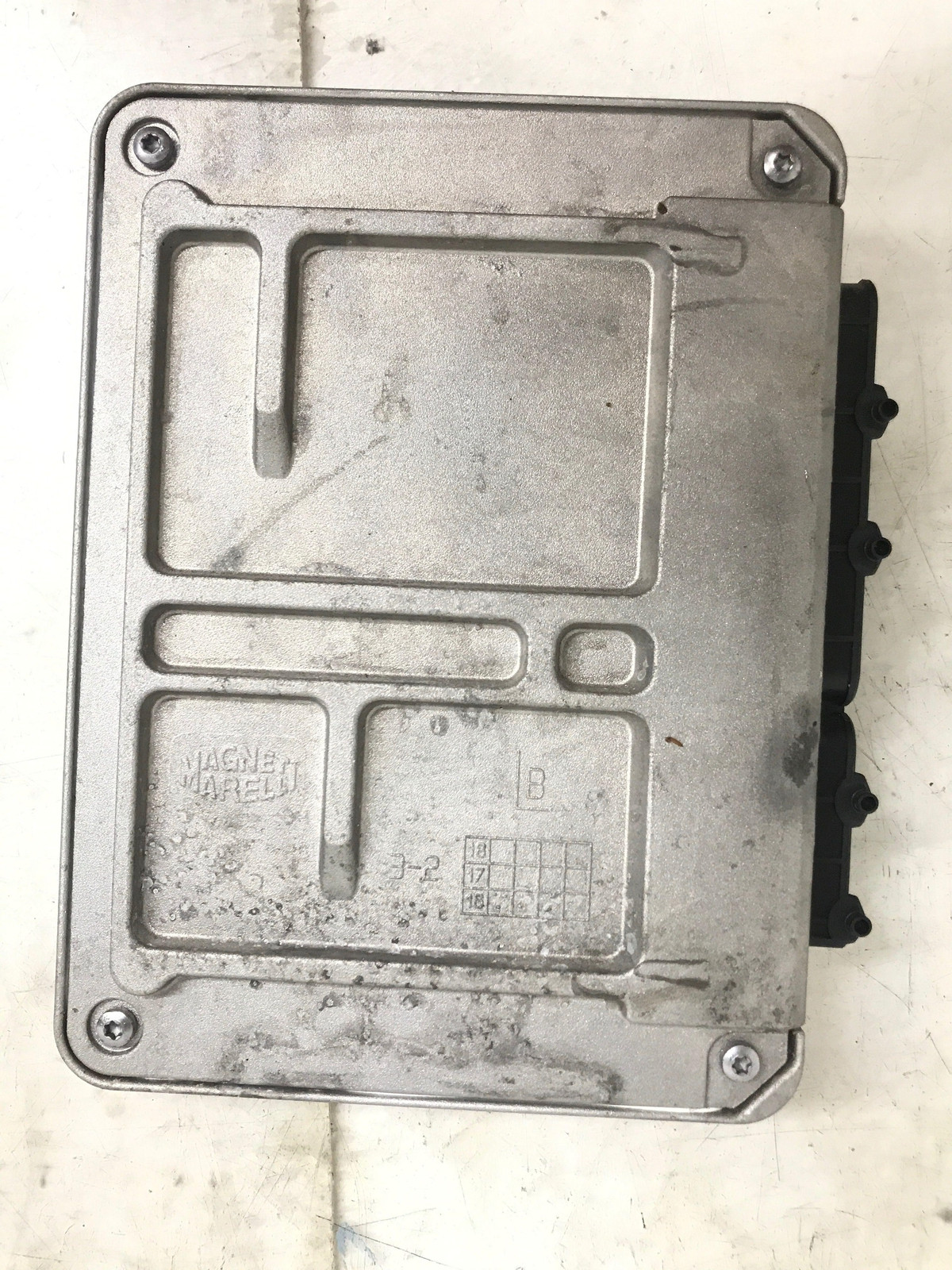 Ferrari GTC4Lusso 2016-2020 Electronic control unit P/N 315385