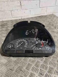BMW 5 E39 Kombiinstrument 6914913 110008735135 3.00 Diesel 1998 32451686