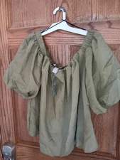 H & M Blousoon Sleeved Womens Medium Green Top