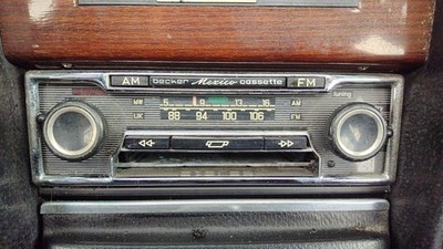 72-80 MERCEDES BENZ 450SEL 300D 450SL 280E 300SD Becker Audio Radio Stereo - OEM